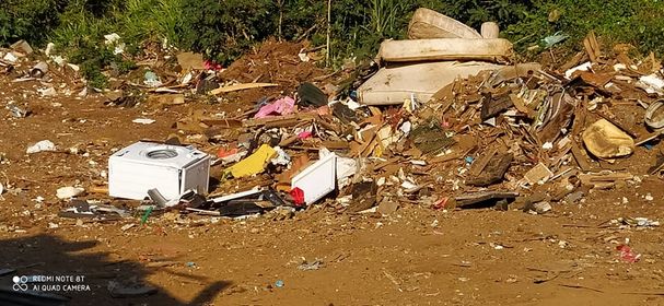 Saint-Joseph : Un dépôt sauvage très encombrant