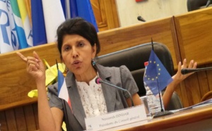 Nassimah Dindar interpelle Dominique Bertinotti, ministre en Charge de la Famille