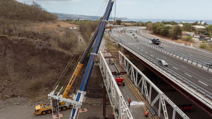 L'ancien pont de la Rivière des Galets tire sa révérence