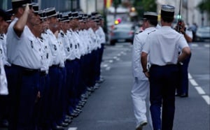 Les gendarmes fêtent leur patronne, Sainte-Geneviève, à la cathédrale de St-Denis
