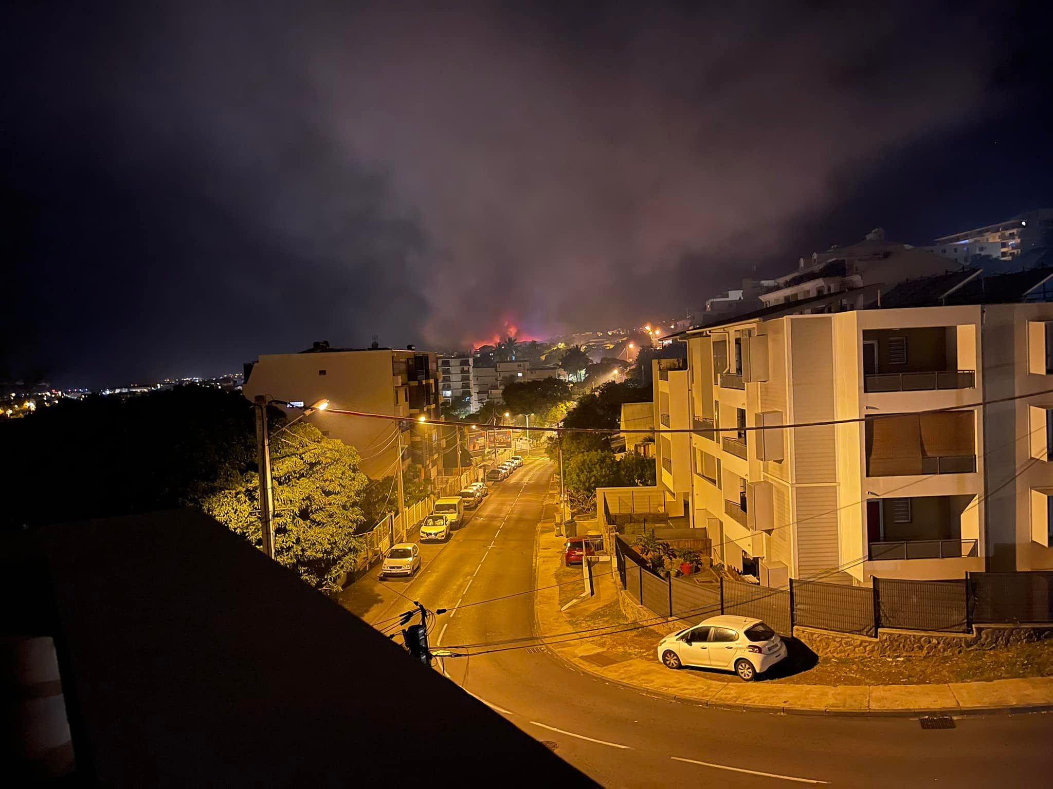 Saint-Denis : Un incendie dans un immeuble, 300 personnes évacuées
