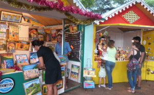 St-Denis : Le marché de Noël prend place au Barachois