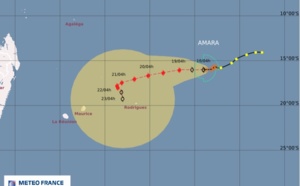 La forte tempête tropicale Amara se trouve à 1.695 km de la Réunion