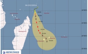 La dépression tropicale se situe à 1.180 km de l'île