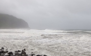 St-Denis : Le passage du cyclone Bejisa en images