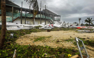 En images : Le port de St-Gilles méconnaissable après le passage de Bejisa
