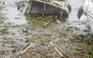 En images : Le port de St-Gilles méconnaissable après le passage de Bejisa