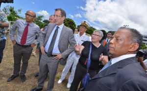 Le ministre de la Ville à Saint-Denis: Retour en images