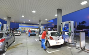 Les stations-service prises d'assaut hier, en soirée