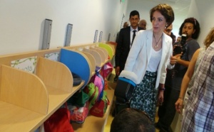 Marisol Touraine débute sa visite à La Réunion par la crèche de la CAF