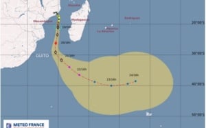 Guito devient forte tempête tropicale