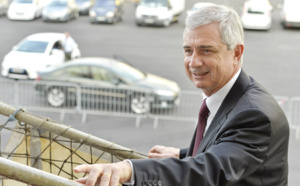 Claude Bartolone en visite sur le Marion Dufresne avant de quitter la Réunion