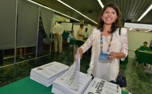 En images : Jour de vote à Saint-Denis