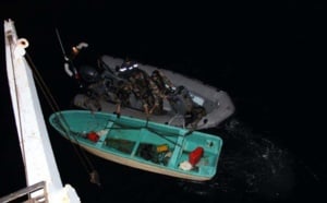 Deux pêcheurs comoriens à la dérive depuis 40 jours sauvés par les FAZSOI