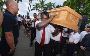 Retour en images: Hommage républicain à Roland Robert à la Possession