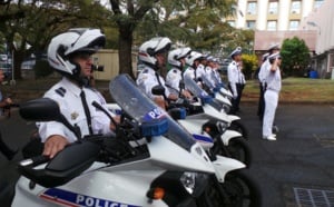 La police se recueille en hommage aux policiers morts pour la France