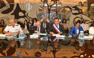 Journée marathon pour le ministre de l'Intérieur à la Réunion