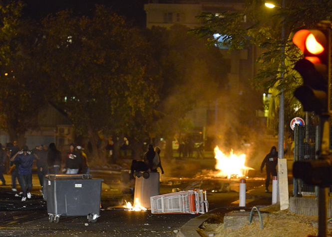 Chaudron : Les accrochages entre policiers et manifestants en images