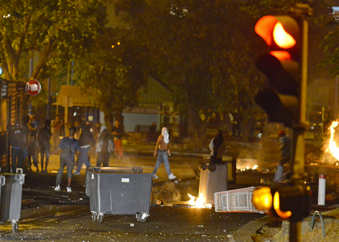 Chaudron : Les accrochages entre policiers et manifestants en images