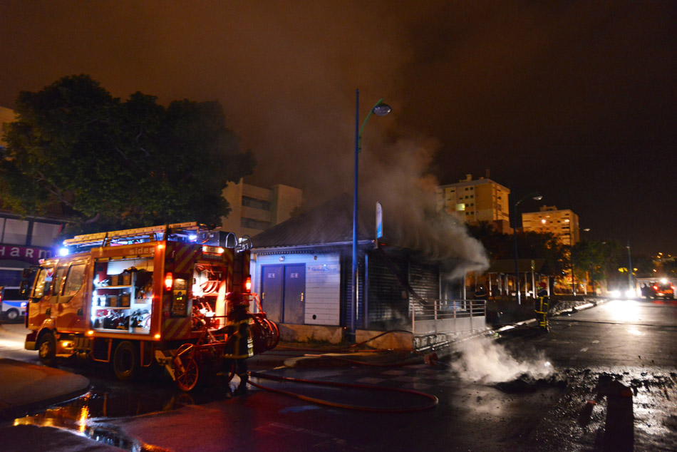 La deuxième nuit de tensions au Chaudron en images