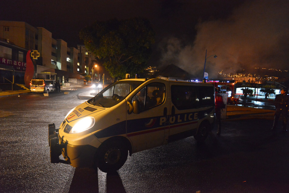 La deuxième nuit de tensions au Chaudron en images