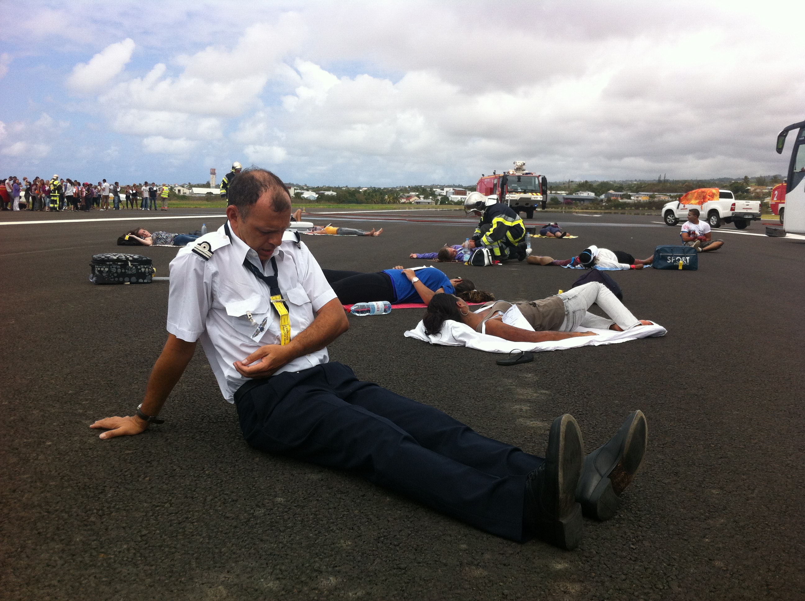 Retour en images de la simulation de crash d'avion à Gillot