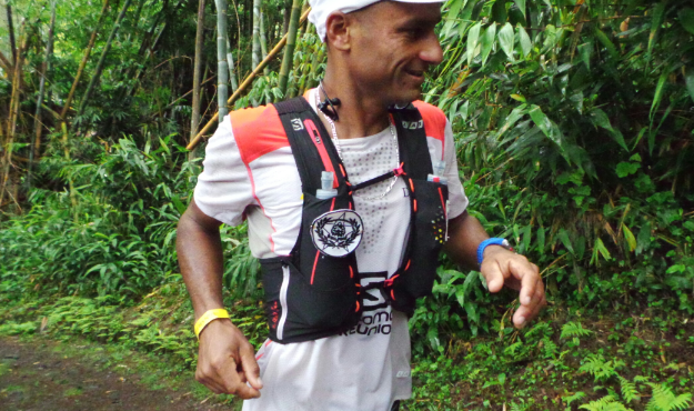 D'Haene creuse l'écart sur le Grand Raid