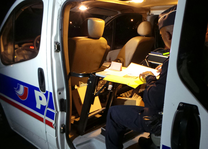 Les policiers mobilisés contre la pousse