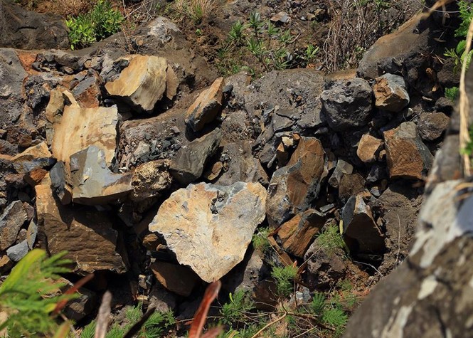 Ravine St-Gilles: Une partie de la falaise du Bassin Malheur s'est effondrée