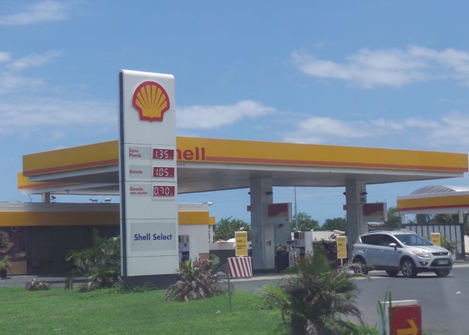 Stations essence : Files d'attentes raisonnables dans l'ouest