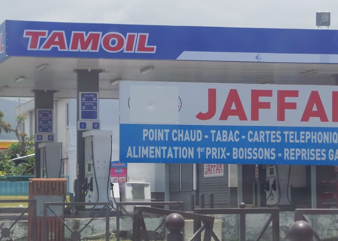 Stations essence : Files d'attentes raisonnables dans l'ouest