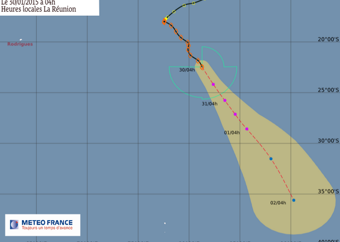 Eunice à 1310 km, Diamondra à 2710 km à l'Est de nos côtes