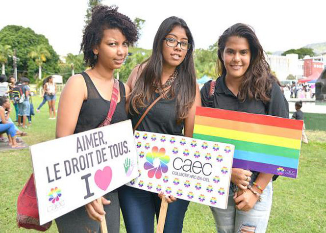 Maurice : La communauté homosexuelle fière de sa différence défile à Rose-Hill