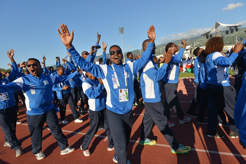 JIOI: La flamme entre les mains de nos plus grands sportifs