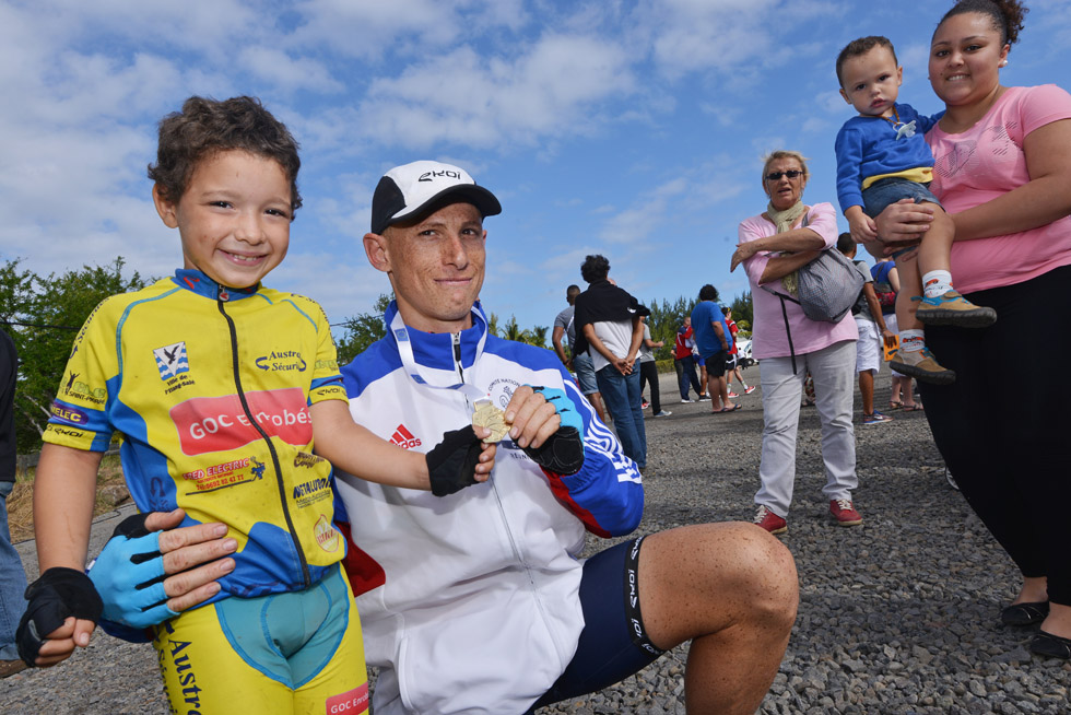 JIOI: La Réunion décroche sa 1ère médaille d'or au contre-la-montre cycliste