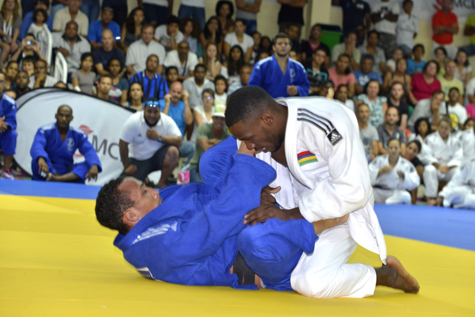 Judo : Retour en image sur le succès des Réunionnais dans l'épreuve par équipe