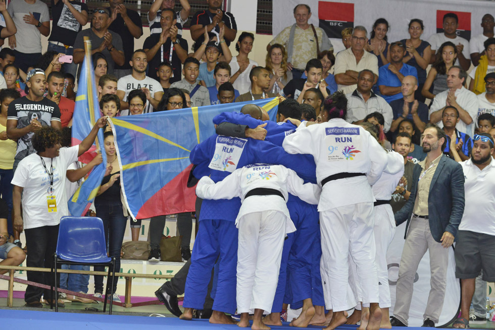 Judo : Retour en image sur le succès des Réunionnais dans l'épreuve par équipe