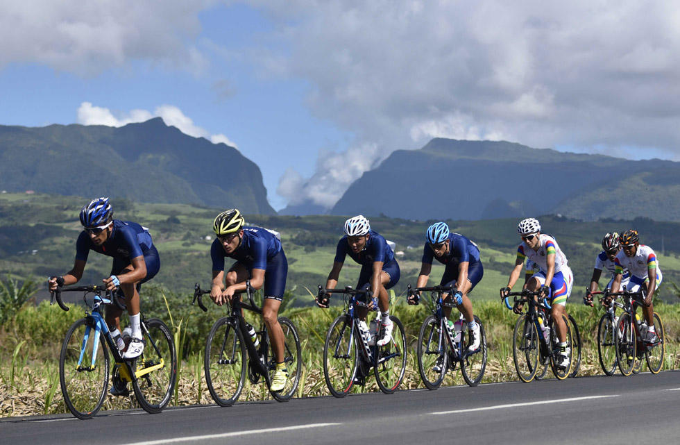 Cyclisme : Retour en images sur la course en ligne remportée par Yannick Lincoln