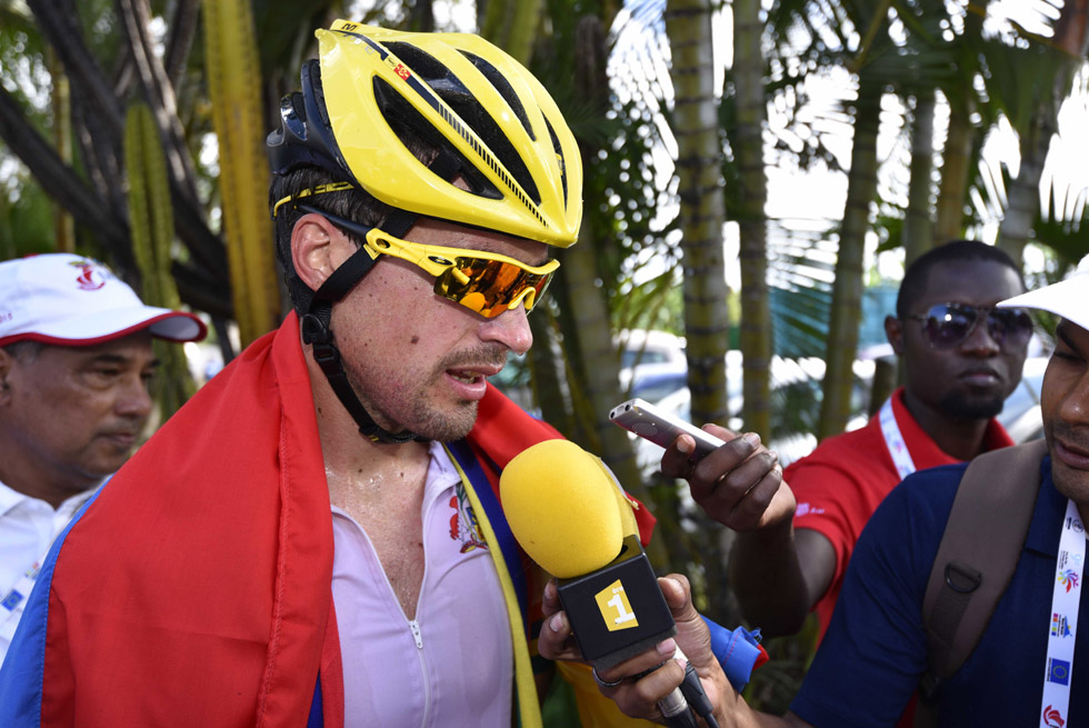 Cyclisme : Retour en images sur la course en ligne remportée par Yannick Lincoln