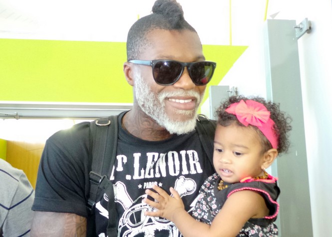 Foot: Djibril Cissé est arrivé à la Réunion