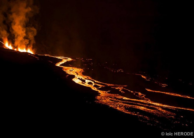 Volcan: Vos photos et vidéos de l'éruption!