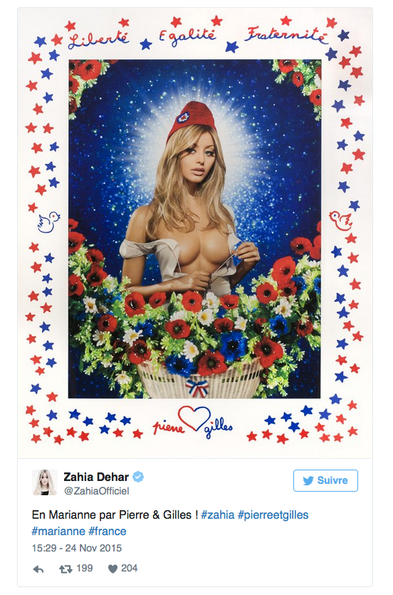 Zahia répond aux terroristes par une photo seins nus sous la devise de la République