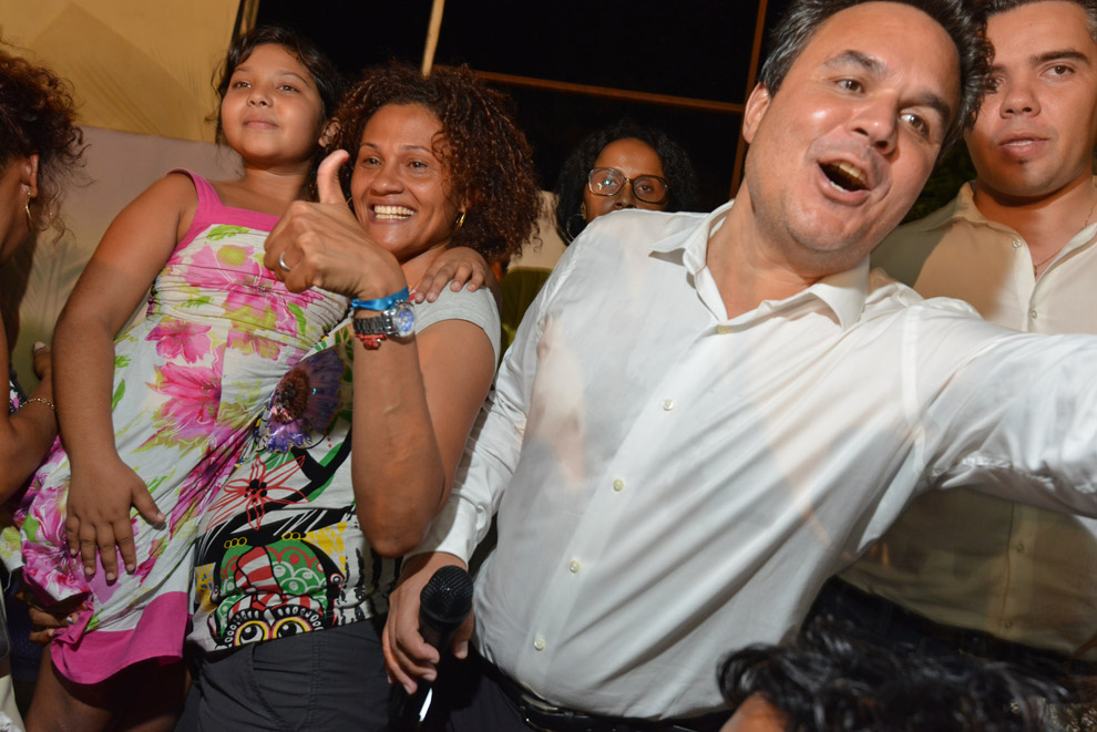 Retour images : Ambiance au QG de campagne de Didier Robert