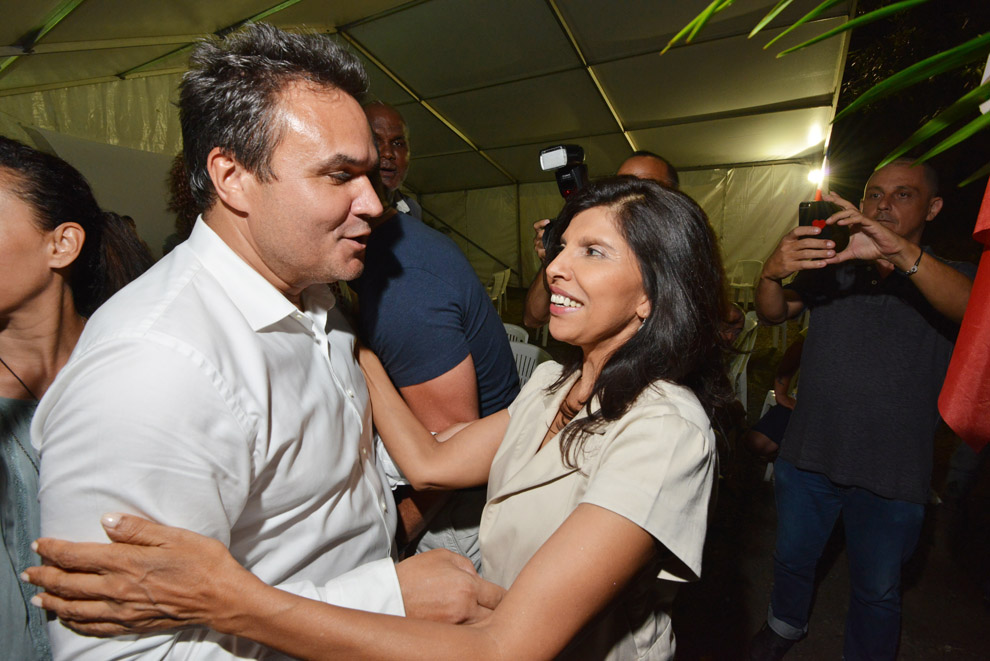 Retour images : Ambiance au QG de campagne de Didier Robert
