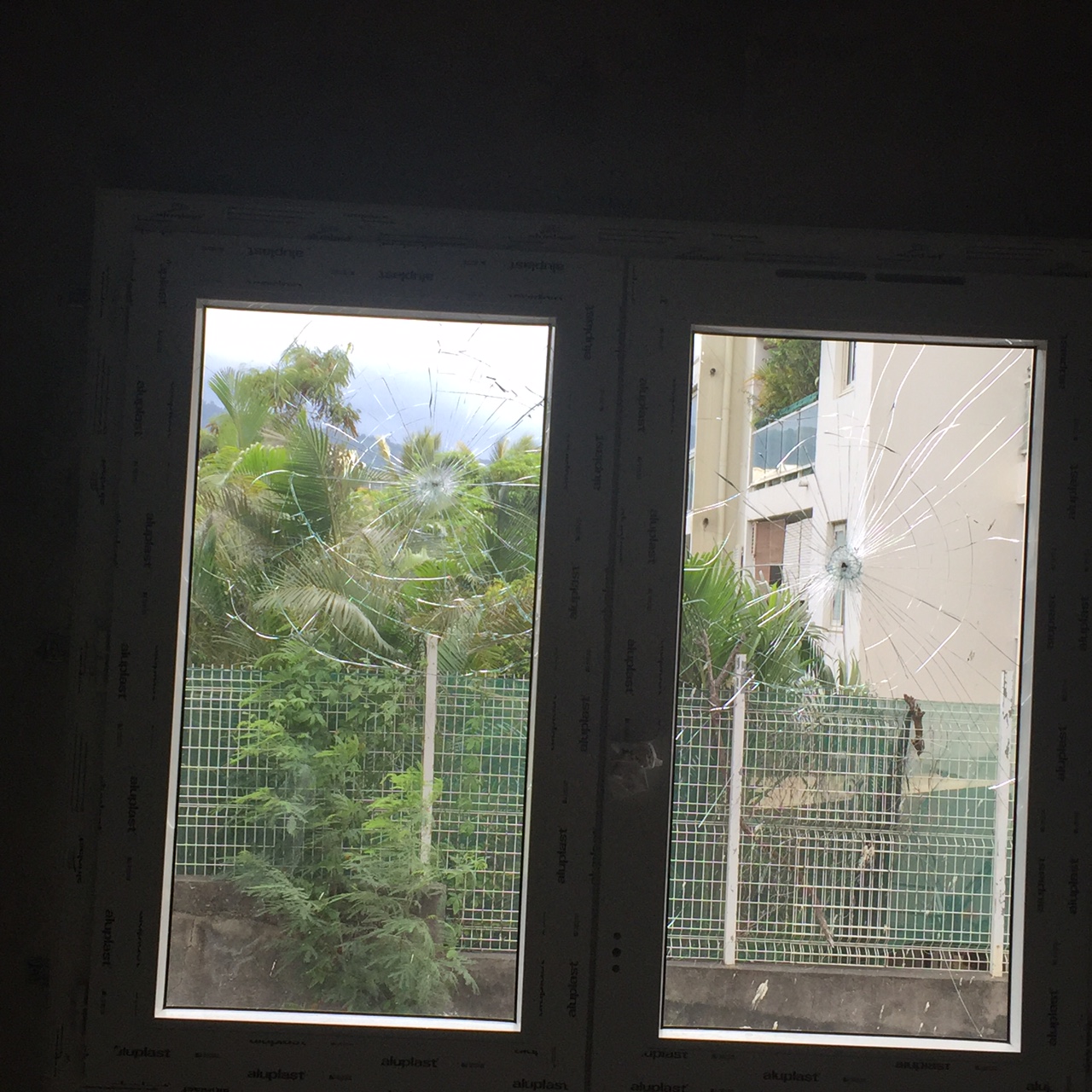 St-Denis : Deux chantiers saccagés parce que les ouvriers refusaient de faire grève