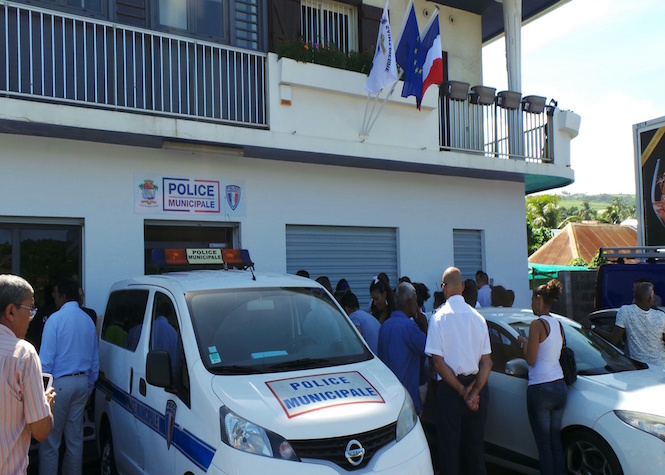 Un poste de police municipale inauguré dans l'ancienne boutique Aho-Nienne