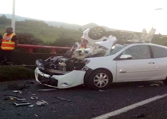 Saint-Pierre: Collision entre deux voitures sur le pont de la Rivière d'Abord