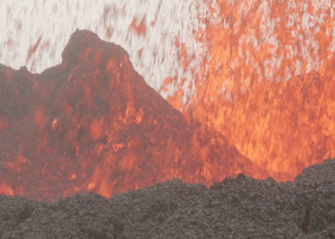 [Vidéo] Volcan: Une éruption de courte durée