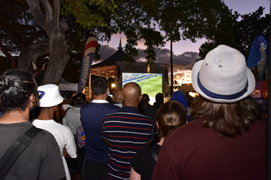 France/Irlande: Le match des supporters sur le Barachois