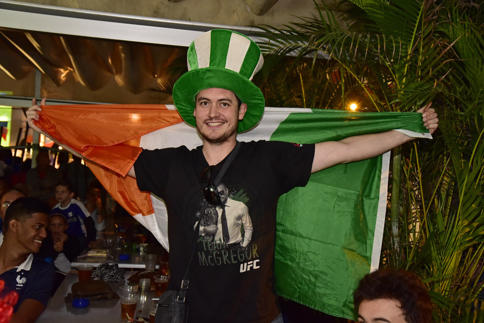 France/Irlande: Le match des supporters sur le Barachois
